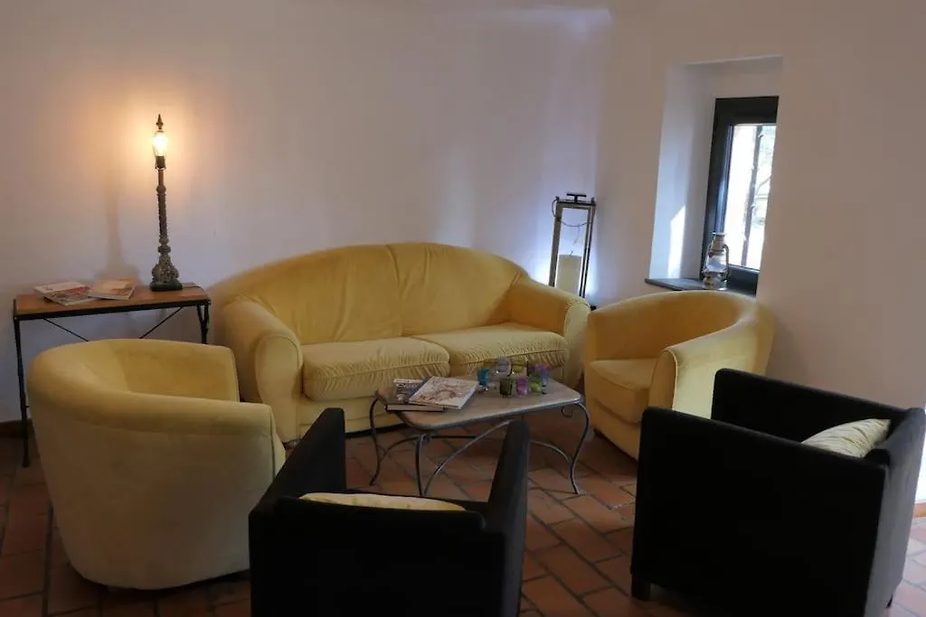 Holiday home Une Bastide A La Ferme, Avec Piscine Tavernes